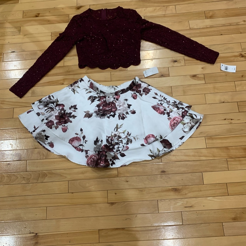 Holiday dress - Picture 4 of 6